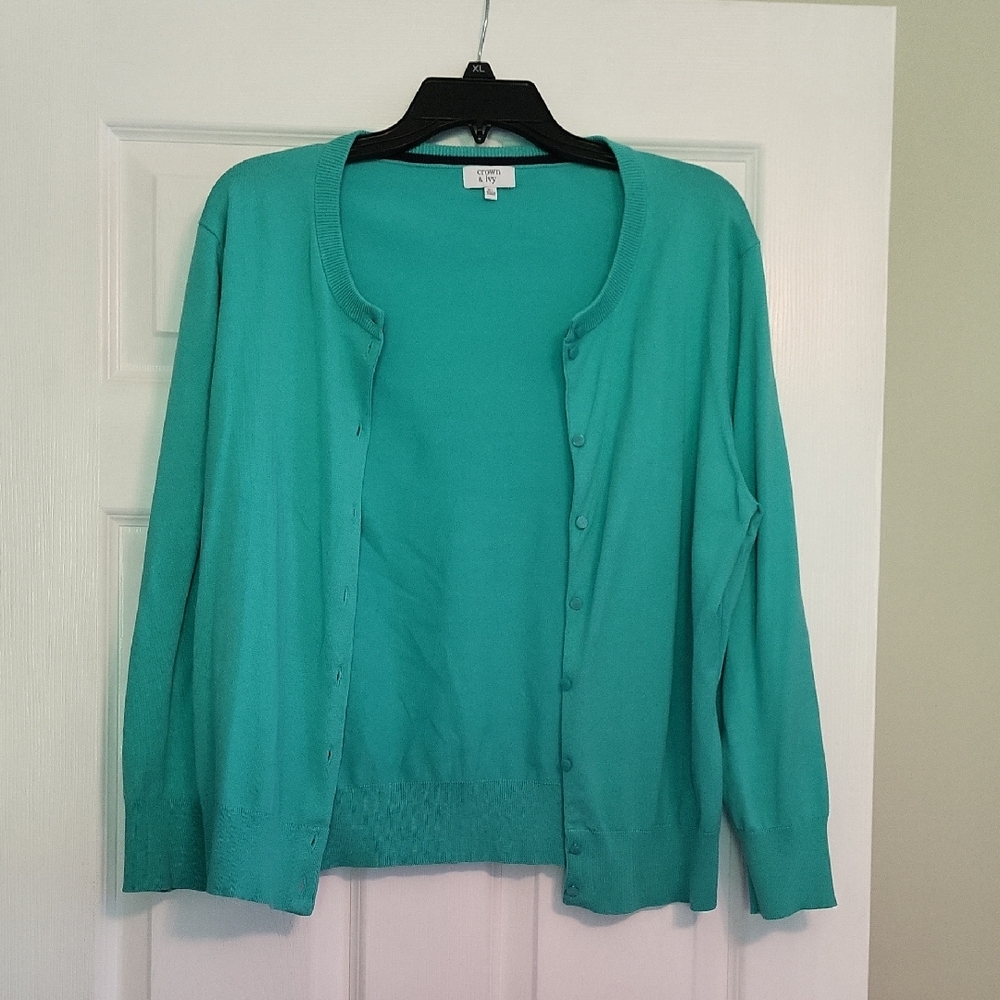 Crown & Ivy Cardigan